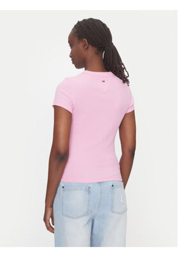 Tommy Jeans T-Shirt Script Label DW0DW21402 Różowy Slim Fit. Kolor: różowy. Materiał: bawełna
