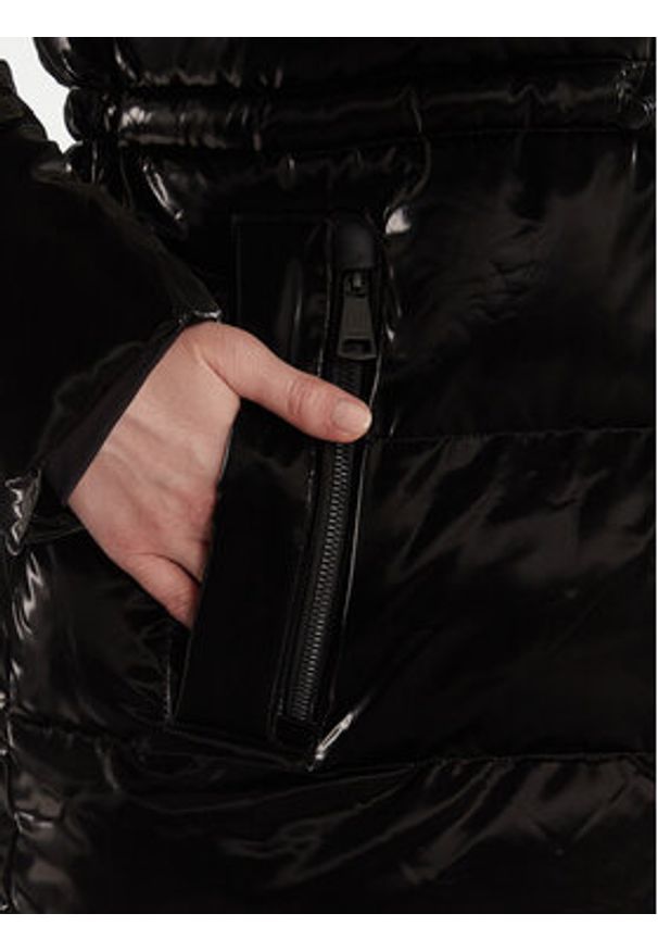 DKNY Kurtka zimowa DLEMPS63 Czarny Regular Fit. Kolor: czarny. Materiał: syntetyk. Sezon: zima