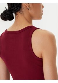 Guess Top V4YP06 K8RT2 Bordowy Regular Fit. Kolor: czerwony. Materiał: wiskoza #3