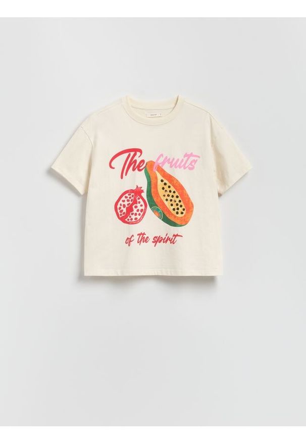 Reserved - T-shirt z nadrukiem - kremowy. Kolor: kremowy. Materiał: dzianina, bawełna. Wzór: nadruk