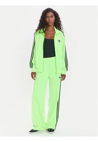 Adidas - adidas Bluza adicolor Classic Firebird JX7859 Zielony Loose Fit. Kolor: zielony. Materiał: syntetyk #5