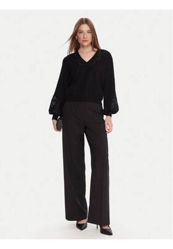 TwinSet - TWINSET Sweter 252TT3440 Czarny Regular Fit. Kolor: czarny. Materiał: syntetyk