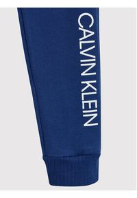 Calvin Klein Jeans Spodnie dresowe Institutional Logo IB0IB00954 Granatowy Regular Fit. Kolor: niebieski. Materiał: bawełna #3