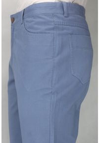 Ezreal - Eleganckie Męskie Spodnie, 100% BAWEŁNA, Chinosy, Zwężane Nogawki, Jasny Niebieski. Kolor: niebieski. Materiał: bawełna. Styl: elegancki #3