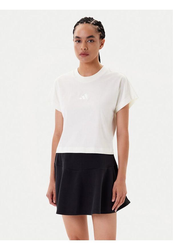 Adidas - adidas T-Shirt ALL SZN JJ1243 Biały Regular Fit. Kolor: biały. Materiał: bawełna