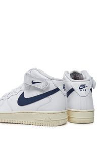 Nike Sneakersy Air Force 1 '07 Mid DD9625 105 Biały. Kolor: biały. Materiał: skóra. Model: Nike Air Force #2