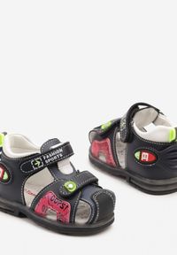 Born2be - Granatowe Skórzane Sandały z Lampkami Led i Aplikacjami Rosanovira. Okazja: na co dzień. Zapięcie: rzepy. Kolor: niebieski. Materiał: skóra. Wzór: aplikacja. Styl: casual #3