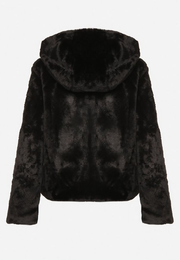 Born2be - Czarna Casualowa Kurtka Futerko z Kapturem Nindrie. Okazja: na co dzień. Typ kołnierza: kaptur. Kolor: czarny. Materiał: futro. Styl: casual