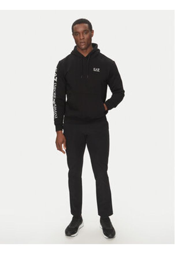 EA7 Emporio Armani Bluza 7M000570 AF10377 MC001 Czarny Regular Fit. Kolor: czarny. Materiał: bawełna