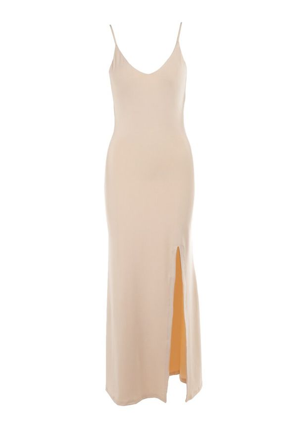 Born2be - Jasnobeżowa Sukienka Zaincoze. Typ kołnierza: dekolt w serek. Kolor: beżowy. Materiał: dzianina. Długość rękawa: na ramiączkach. Wzór: jednolity. Długość: maxi