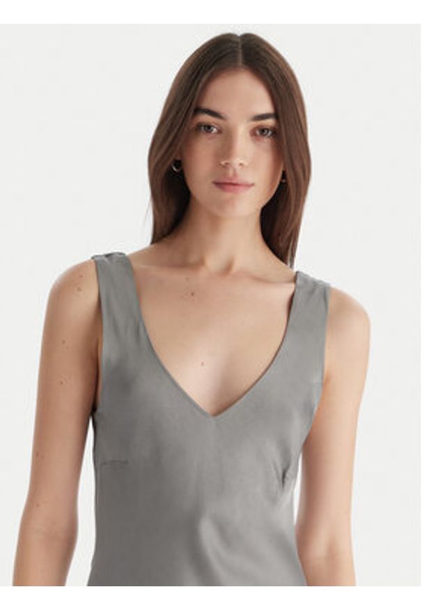 ViCOLO Sukienka koktajlowa TF0247 Szary Regular Fit. Kolor: szary. Materiał: wiskoza. Styl: wizytowy