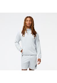 Bluza męska New Balance MT31126LAN – biała. Typ kołnierza: kaptur. Kolor: biały. Materiał: prążkowany, poliester, materiał. Sport: piłka nożna, fitness