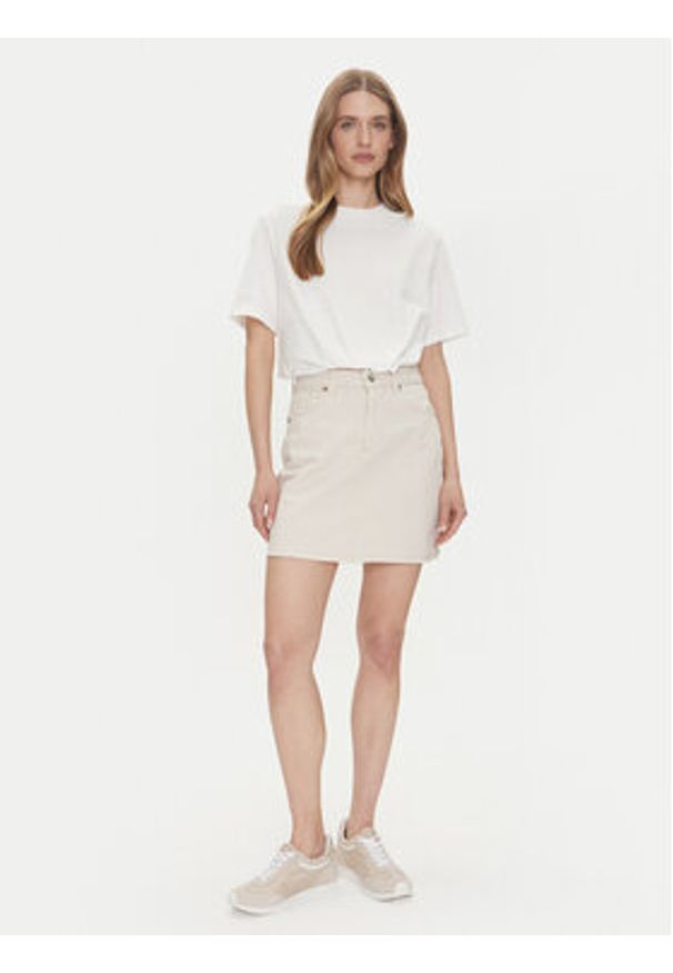Vero Moda Spódnica jeansowa Tessa 10301536 Écru Regular Fit. Materiał: bawełna