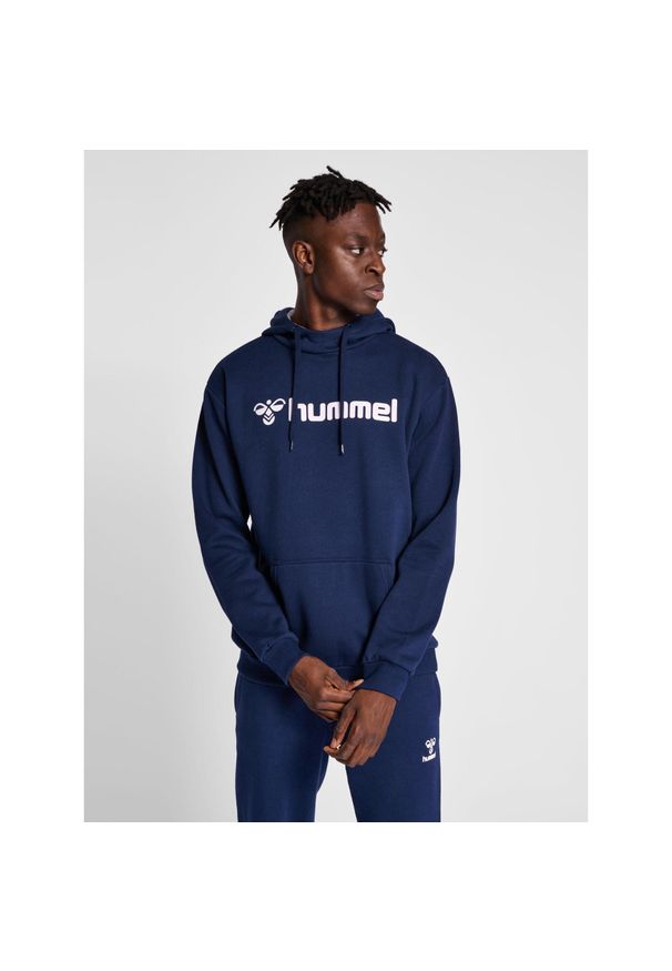 Bawełniana bluza z kapturem Hummel Mover. Typ kołnierza: kaptur. Kolor: niebieski. Materiał: bawełna. Sport: fitness