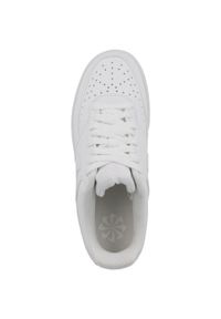 Buty do chodzenia damskie Nike Court Vision Low. Kolor: biały. Materiał: materiał, syntetyk, tkanina. Model: Nike Court. Sport: turystyka piesza