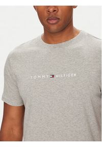 TOMMY HILFIGER - Tommy Hilfiger T-Shirt UM0UM03525 Szary Regular Fit. Kolor: szary. Materiał: bawełna