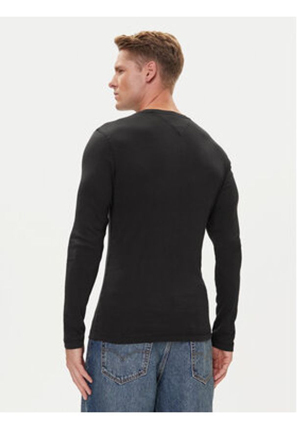 Tommy Jeans Longsleeve DM0DM04409 Czarny Slim Fit. Kolor: czarny. Materiał: bawełna. Długość rękawa: długi rękaw