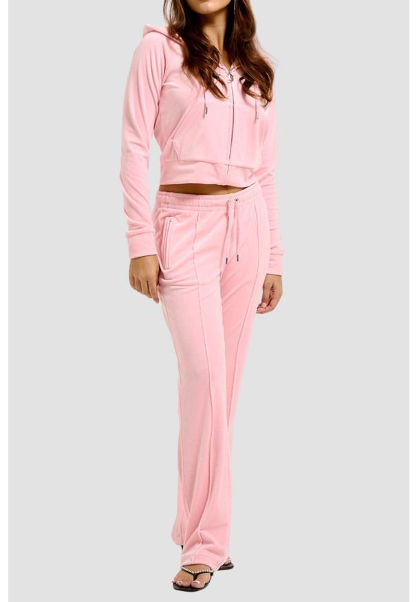Juicy Couture - JUICY COUTURE Różowa damska bluza Madison Hoodie, Rozmiar M. Typ kołnierza: kaptur. Kolor: różowy. Materiał: materiał, poliester, elastan. Wzór: aplikacja. Styl: elegancki