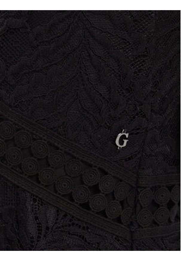 Guess Sukienka koktajlowa W5YK0C KCS90 Czarny Classic Fit. Kolor: czarny. Materiał: syntetyk. Styl: wizytowy