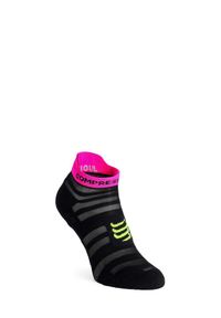 Skarpety biegowe Compressport Pro Racing Socks v4.0 Ultralight Run Low. Kolor: czarny, wielokolorowy. Sport: bieganie