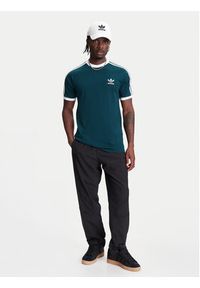 Adidas - adidas T-Shirt adicolor Classics 3-Stripes JY1374 Zielony Slim Fit. Kolor: zielony. Materiał: bawełna