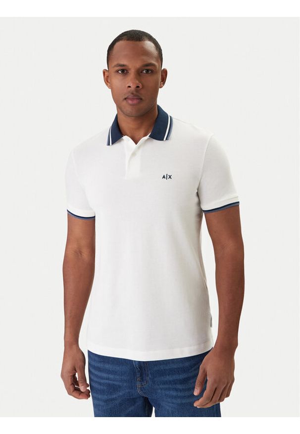 Armani Exchange Polo XM002350 AF10366 U0009 Biały Regular Fit. Typ kołnierza: polo. Kolor: biały. Materiał: bawełna