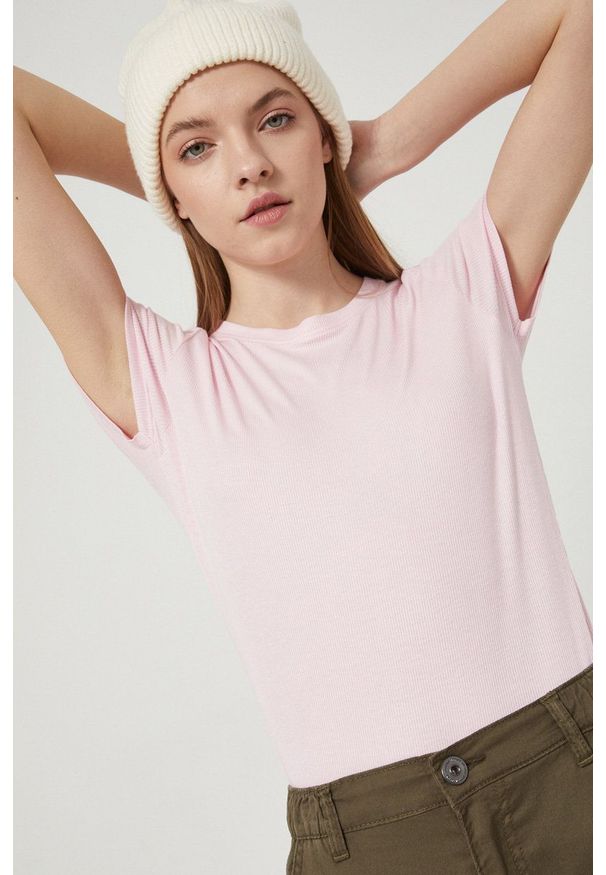 medicine - Medicine - T-shirt Basic. Kolor: różowy. Materiał: dzianina. Wzór: gładki