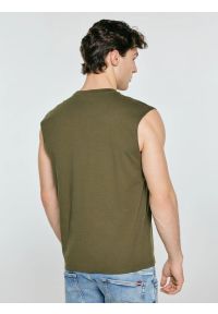 Big-Star - Koszulka męska bez rękawów khaki Irrer 303. Okazja: na co dzień. Kolor: zielony. Materiał: materiał, tkanina. Długość rękawa: bez rękawów. Wzór: moro, nadruk. Styl: militarny, klasyczny, casual #3