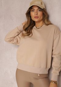 Renee - Ciemnobeżowa Bluza z Polarową Podszewką Heseh. Okazja: na co dzień. Kolor: beżowy. Materiał: polar. Długość rękawa: długi rękaw. Długość: długie. Wzór: jednolity, gładki. Sezon: jesień, zima. Styl: klasyczny, casual