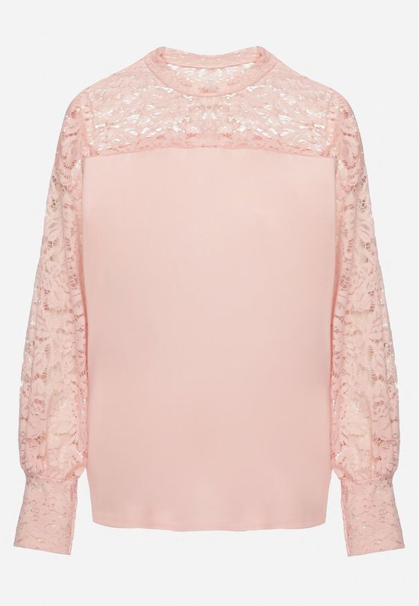 Born2be - Jasnoróżowa Bluzka z Wiskozą Ozdobiona Koronką Evisso. Okazja: na co dzień. Kolor: różowy. Materiał: koronka, wiskoza. Długość: długie. Wzór: koronka, aplikacja. Styl: klasyczny, casual