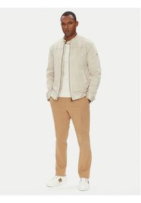 Guess Kurtka przejściowa M5YL02 W0252 Beżowy Regular Fit. Kolor: beżowy. Materiał: syntetyk
