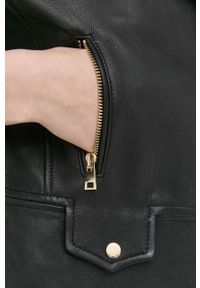 Pinko ramoneska skórzana damska kolor czarny przejściowa. Okazja: na co dzień. Kolor: czarny. Materiał: skóra. Styl: casual, klasyczny #5
