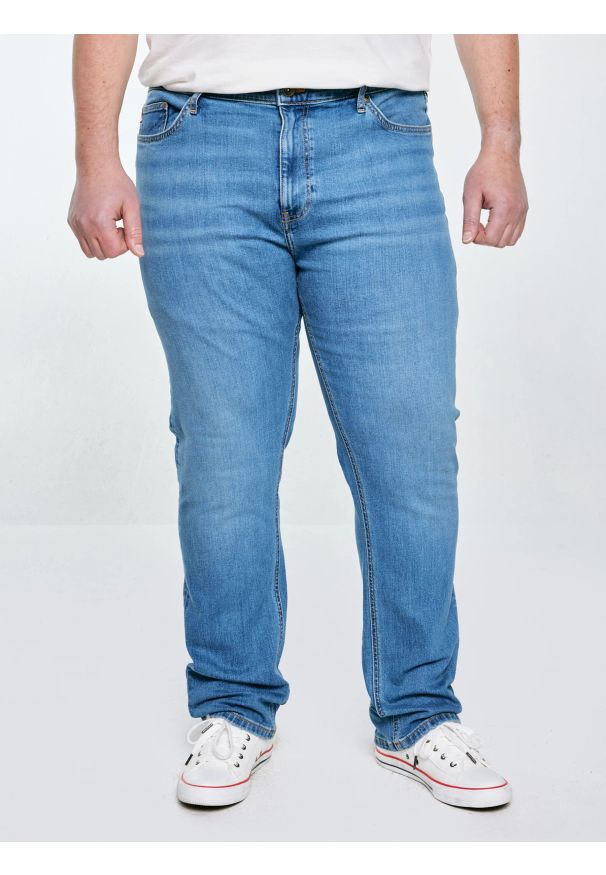 Big-Star - Jeansy męskie z prostą nogawką niebieskie Colt 234. Stan: podwyższony. Kolor: niebieski. Styl: vintage, retro, elegancki