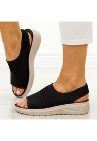 Czarne sandały damskie Vinceza 17355. Okazja: na co dzień, na spacer. Kolor: czarny. Materiał: tkanina. Sezon: wiosna, lato. Styl: klasyczny, casual, boho, wakacyjny, elegancki