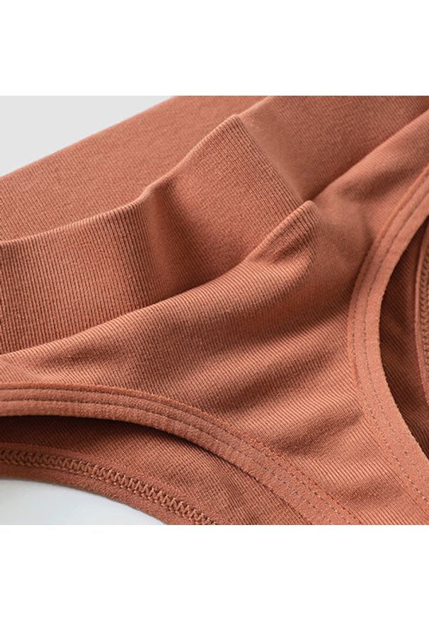 Intica - Stringi sportowe elastyczne do codziennych aktywności Eleanora. Kolor: zielony. Materiał: materiał, tkanina