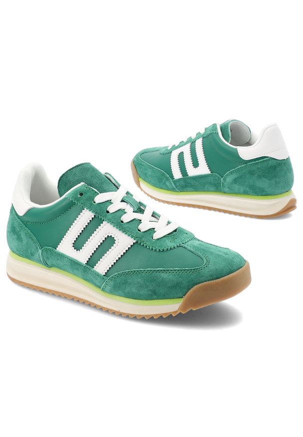 Sneakersy damskie Filippo, cholewka ze skóry naturalnej zamszowej klasyczne sznurowanie sportowy fason, zielone, DP7686/26. Okazja: na spacer, na co dzień. Zapięcie: sznurówki. Kolor: zielony. Materiał: zamsz, skóra. Szerokość cholewki: normalna. Sport: turystyka piesza