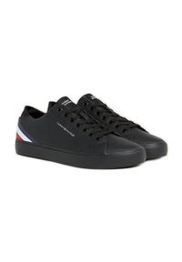 TOMMY HILFIGER - Buty Tommy Hilfiger Vulc Core Low M FM0FM04778 0GQ czarne. Okazja: na co dzień. Wysokość cholewki: przed kostkę. Kolor: czarny. Materiał: materiał, guma #2