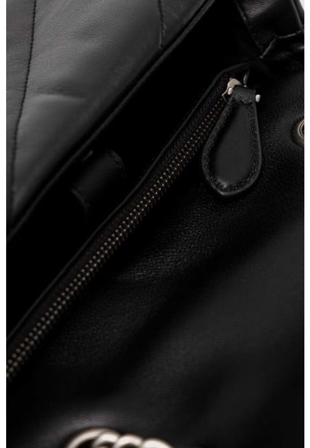 Pinko - PINKO Czarna listonoszka ze srebrnymi okuciami damska Love Puff Classic. Kolor: czarny. Styl: elegancki, klasyczny