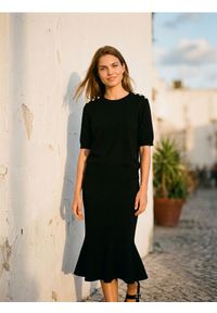 Sinsay - Sweter z krótkim rękawem - czarny. Kolor: czarny. Długość rękawa: krótki rękaw. Długość: krótkie #1