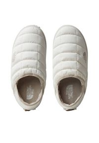 The North Face Kapcie Thermoball Traction Mule V NF0A3V1H32F1 Beżowy. Kolor: beżowy. Materiał: materiał #2