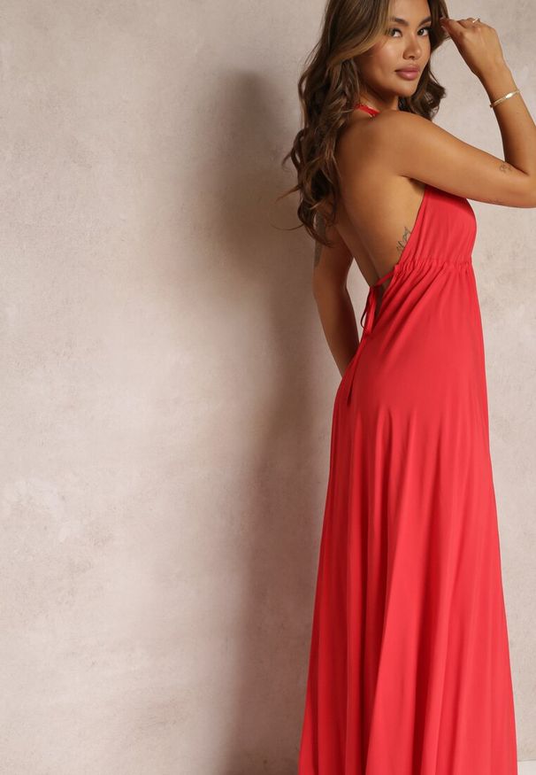 Renee - Czerwona Rozkloszowana Sukienka Bawełniana z Wiązaniem na Szyi Panethea. Kolor: czerwony. Materiał: bawełna. Długość: maxi