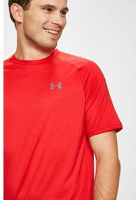 Under Armour t-shirt treningowy Tech 2.0 kolor czerwony gładki. Kolor: czerwony. Materiał: skóra, materiał. Długość rękawa: raglanowy rękaw. Wzór: gładki #4
