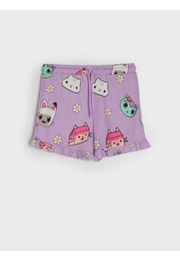 Sinsay - Bawełniane szorty Gabby's Dollhouse - fioletowy. Kolor: fioletowy. Materiał: bawełna #1