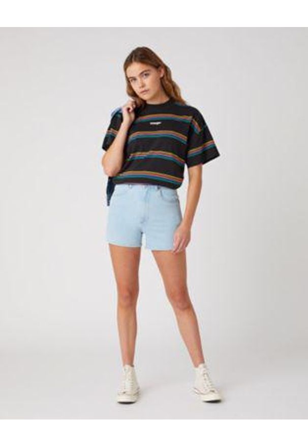 Wrangler - DAMSKIE SZORTY JEANSOWE WRANGLER MOM SHORT CLOUD NINE W22D-ZH-25E 112127804. Materiał: jeans