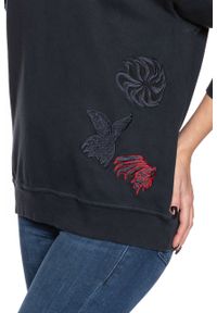 Lee - BLUZA LEE DAMSKA BUTTERFLY SWS WASHED BLACK L82IAB60. Kolor: niebieski #8