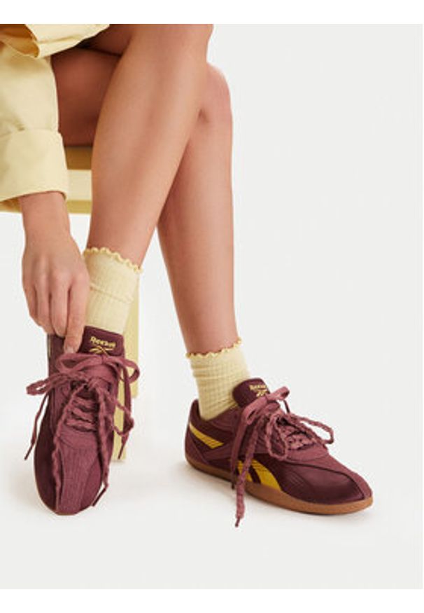 Reebok Sneakersy EO-ULTRA LO 100255921 Bordowy. Kolor: czerwony. Materiał: materiał