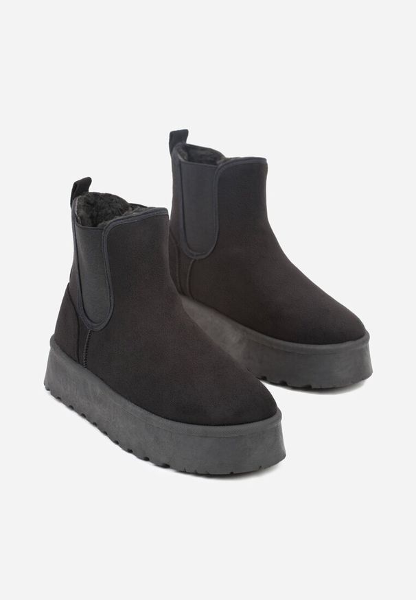 Born2be - Czarne Śniegowce na Grubej Podeszwie w Stylu Sztybletów Avrenna. Okazja: na co dzień. Kolor: czarny. Materiał: jeans. Styl: casual, klasyczny