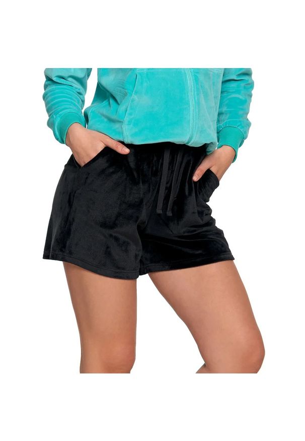 Czarne Damskie Welurowe Spodenki Moraj. Okazja: na spacer, na co dzień. Kolor: czarny. Materiał: welur. Styl: klasyczny, casual, elegancki, sportowy