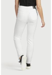 Cellbes - Spodnie Marion. Kolor: biały. Długość: krótkie