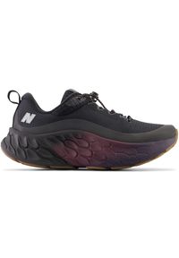 Buty damskie New Balance Fresh Foam x More v4 Permafrost WMORWBK – czarne. Okazja: na co dzień. Kolor: czarny. Materiał: syntetyk, materiał, guma. Szerokość cholewki: normalna. Sport: fitness #1